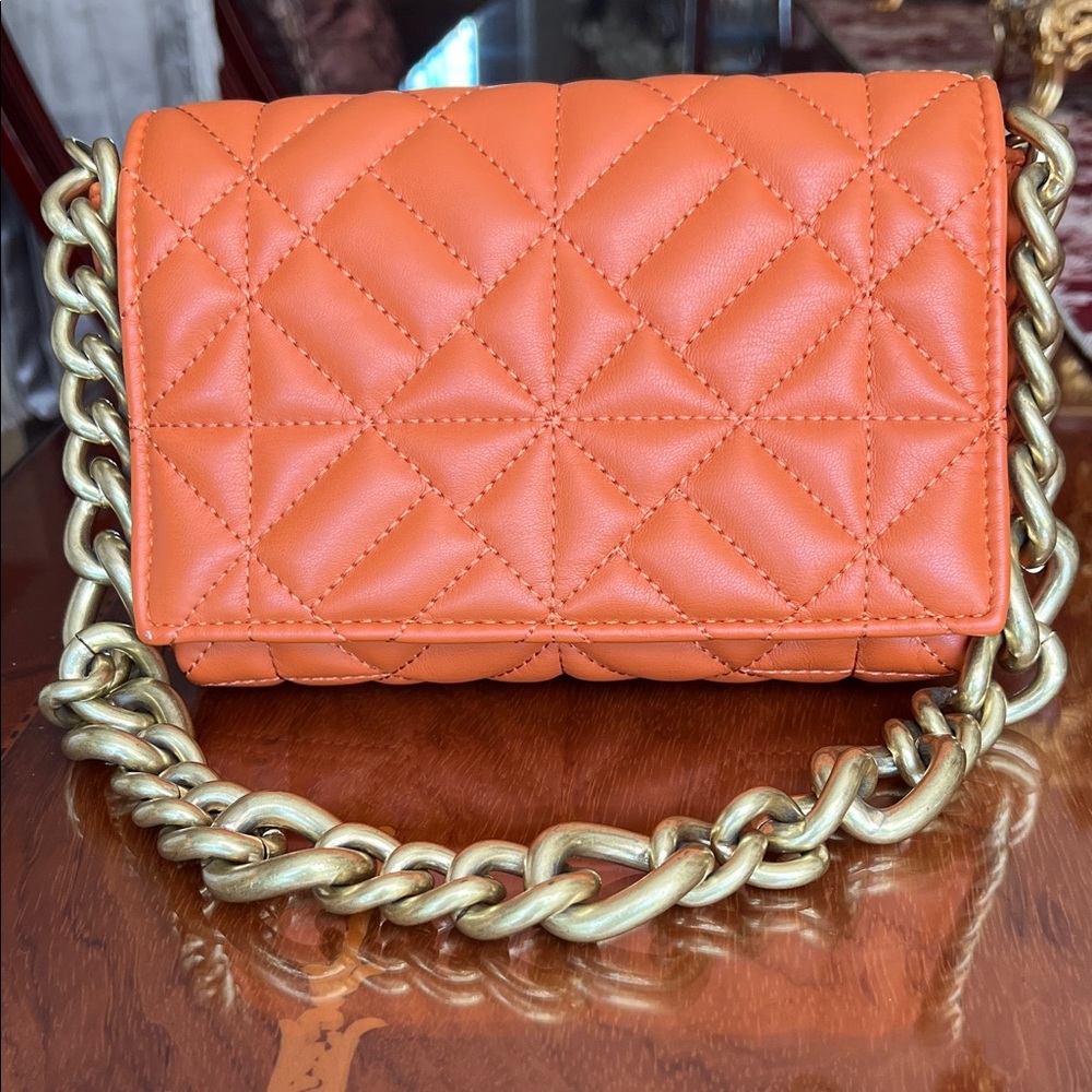 Zara Quilted Chic Orange Chunky Gold Chain Strap Luxury Style Shoulder Bag